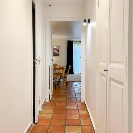 Place Des Lices - Nk